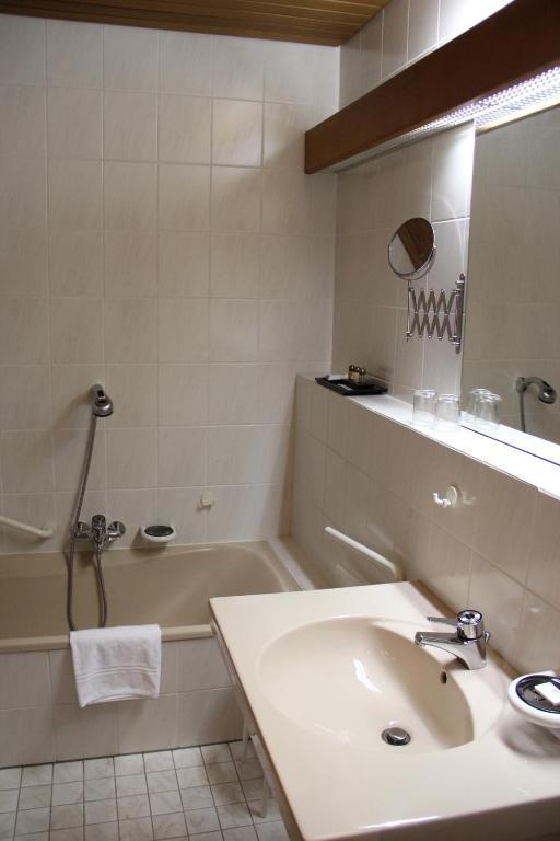 Schlosshotel Hirschhorn Phòng bức ảnh